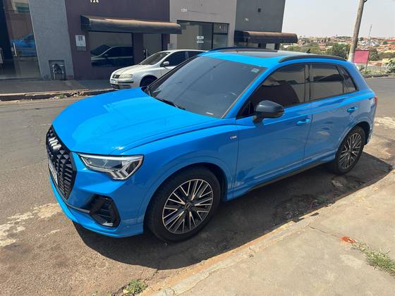 AUDI Q3 1.4 35 TFSI GASOLINA BLACK S LINE S TRONIC AUDI Q3 1.4 35 TFSI GASOLINA BLACK S LINE S TRONIC